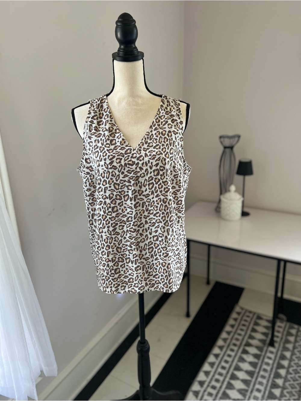 Nine West White and Brown Leopard Print V-Neck Cami